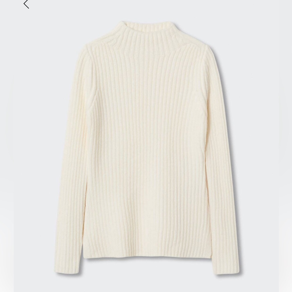 Mango Cream Sweater with Ribbed Texture